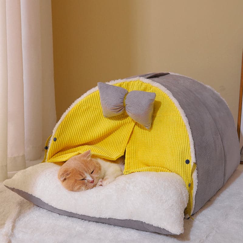 Covered Cat Beds Yellow / Brown