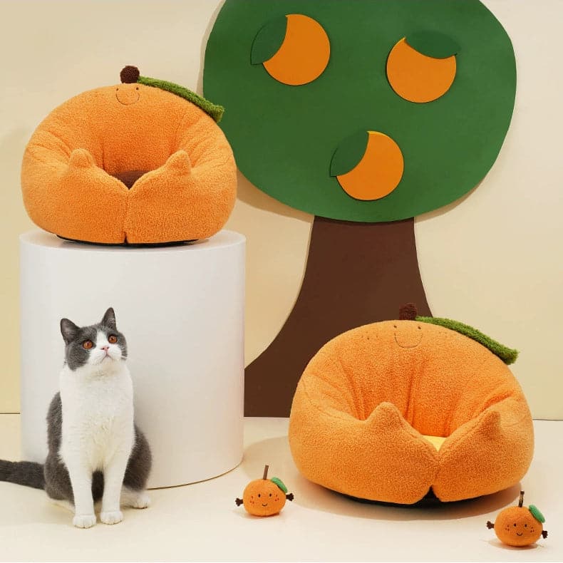 Orange / Frog Cuddler Cat Beds Orange / Green